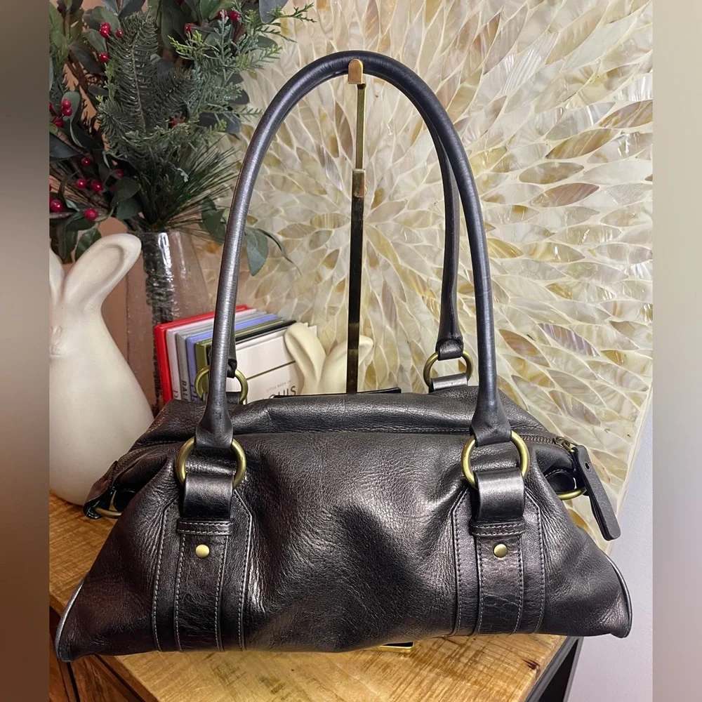 BURBERRY Metallic Leather Barrel Bag Satchel - Picture 2 of 14